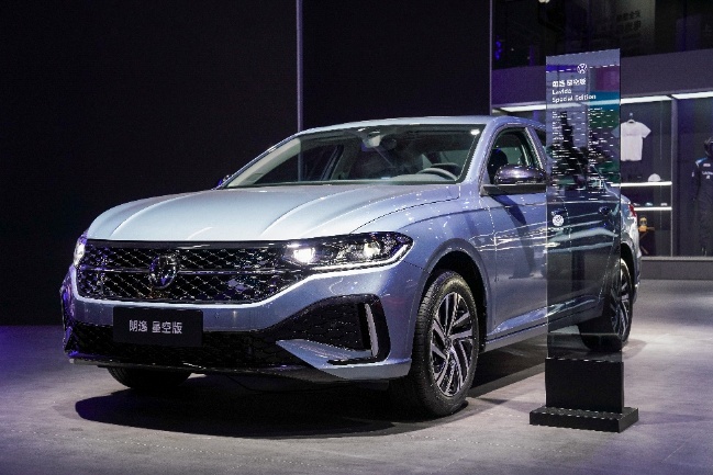 A silver car on displayAI-generated content may be incorrect.