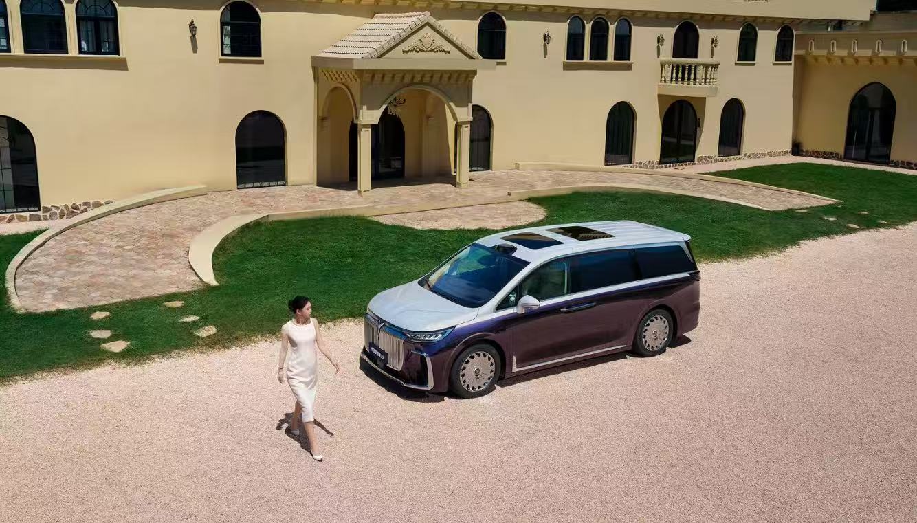 岚图梦想家四座-莉莉安0304 RGB 小